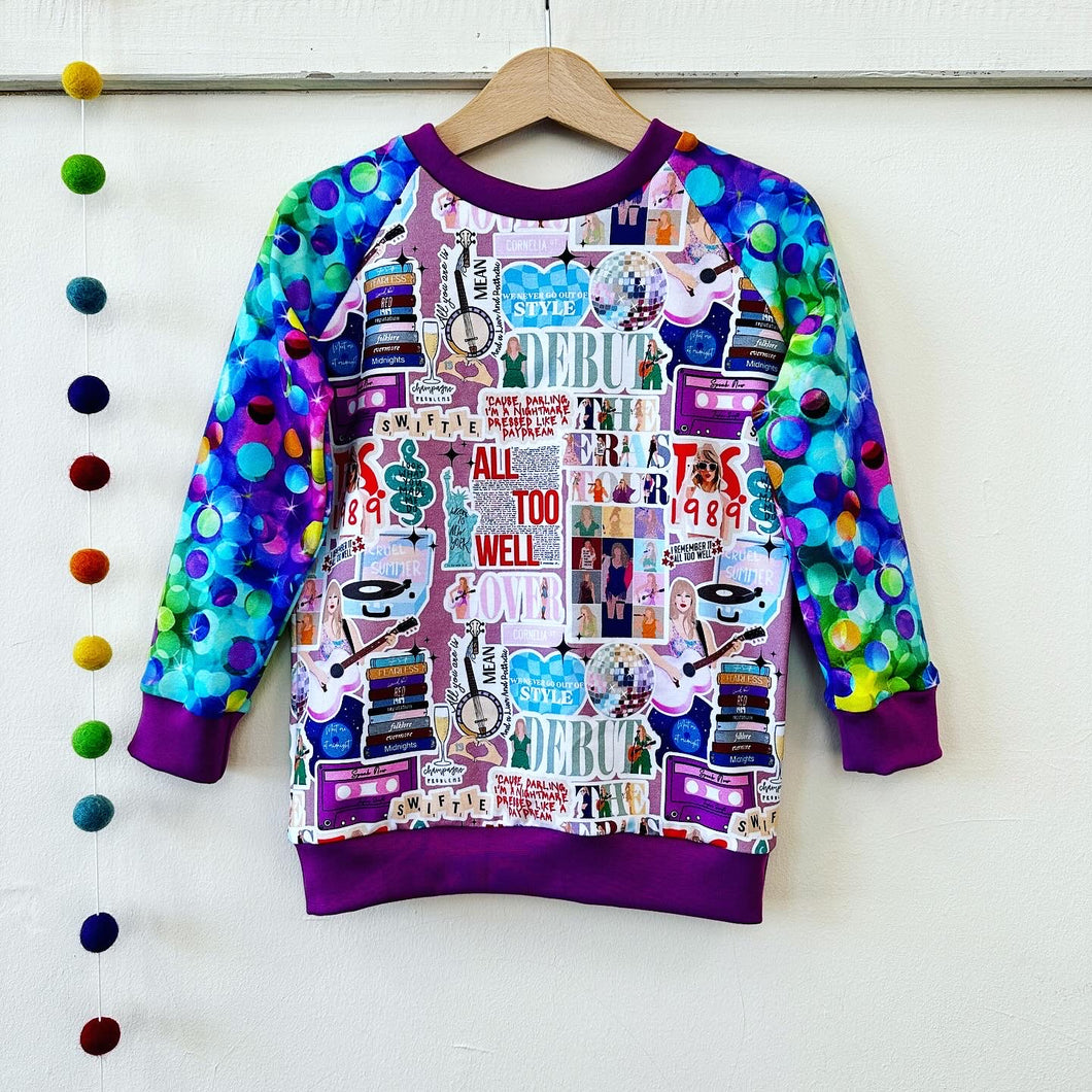 Taylor Sticker Raglan Top